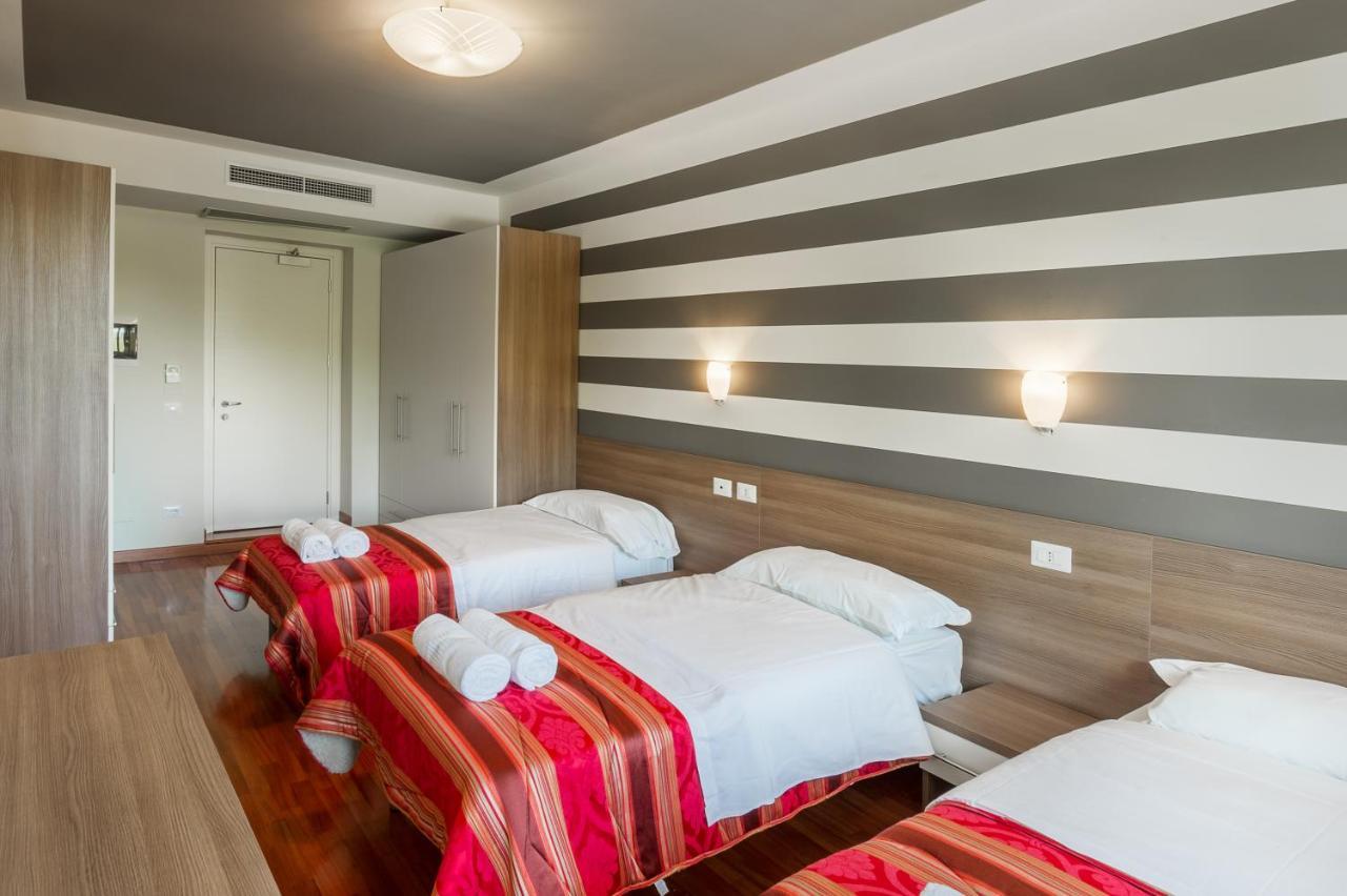 Hotel San Giorgio Le Colline San Colombano al Lambro Zewnętrze zdjęcie
